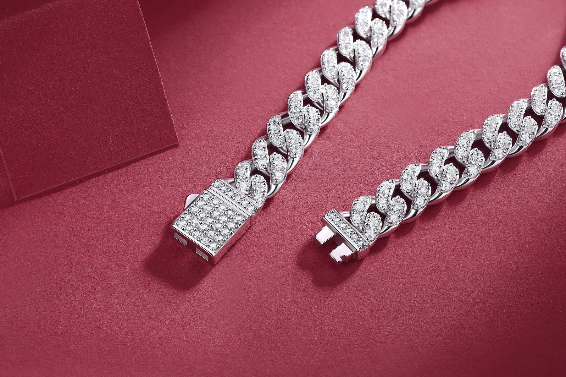 The Light Of Faith Luxury Fashion Mossan Diamond Bracelet