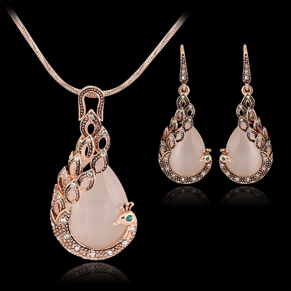 Peacock Jewelry Set | Earrings & Pendant | Gem-Inlaid | European Style