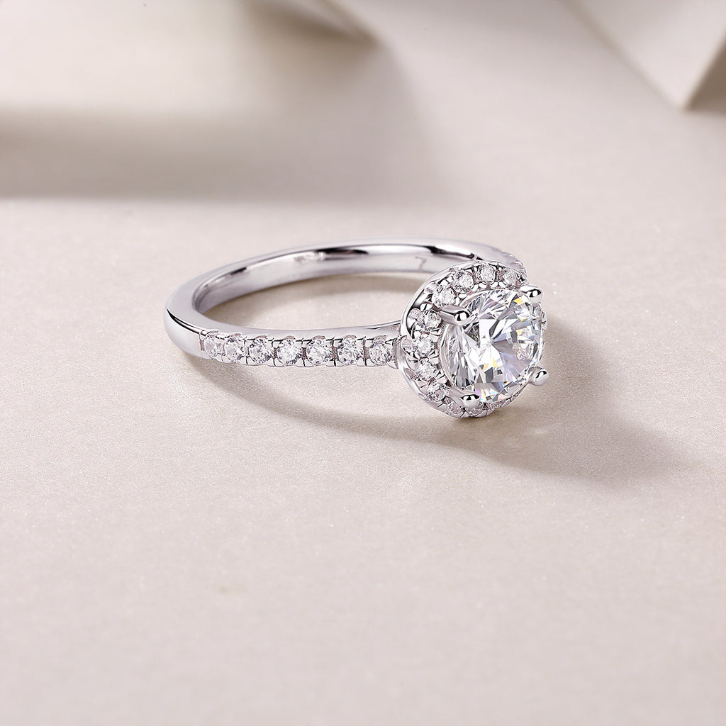 Hug Your Lover- Luxury, Large Diamond Ring