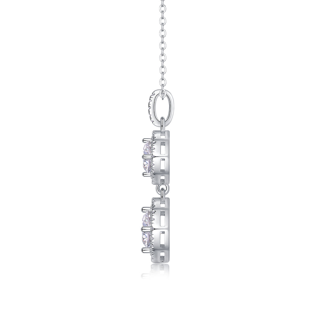 Snowy Wonderland - Diamond Jewelry Pendant Set With 1-carat Moissanite