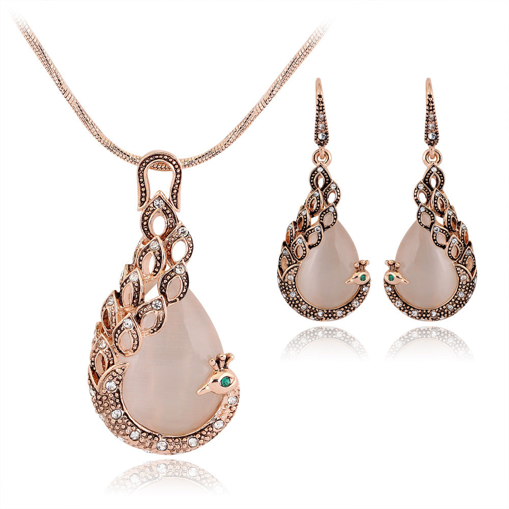 Peacock Jewelry Set | Earrings & Pendant | Gem-Inlaid | European Style