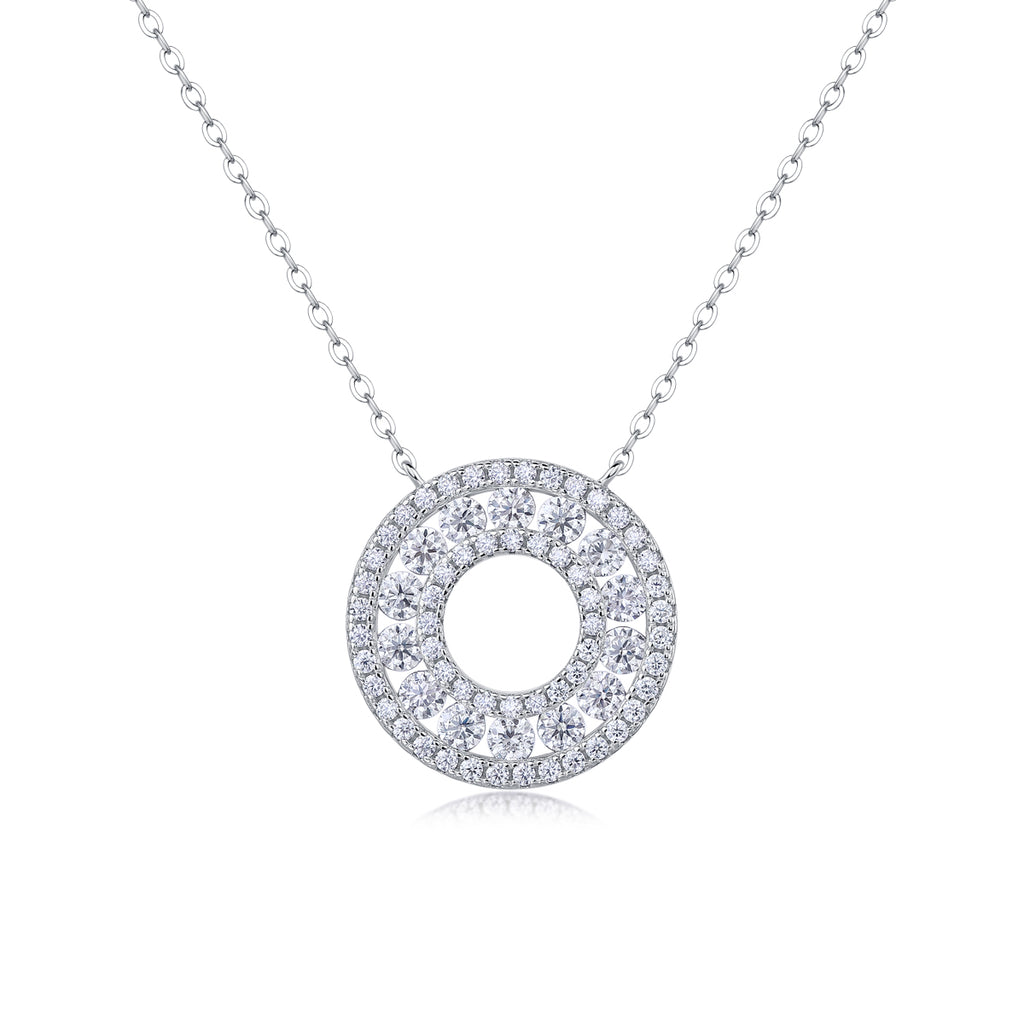Reciprocating - A Fashionable And Luxurious Diamond Jewelry Pendant Set