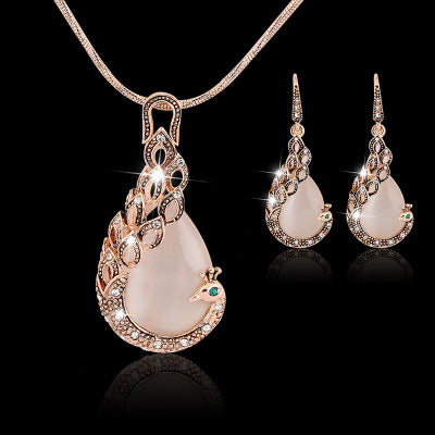 Peacock Jewelry Set | Earrings & Pendant | Gem-Inlaid | European Style