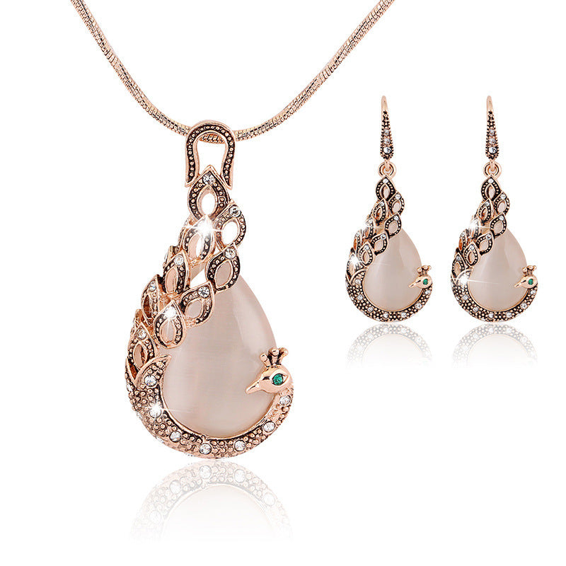 Peacock Jewelry Set | Earrings & Pendant | Gem-Inlaid | European Style