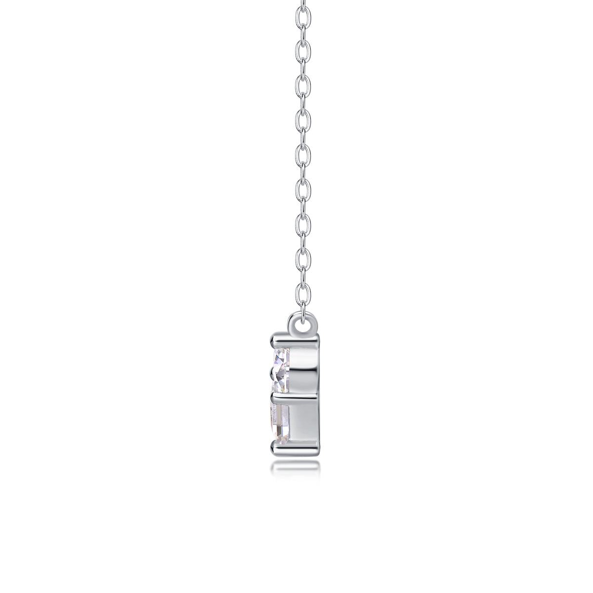 Love In The Present - A Fashionable And Luxurious Diamond Jewelry Pendant Set