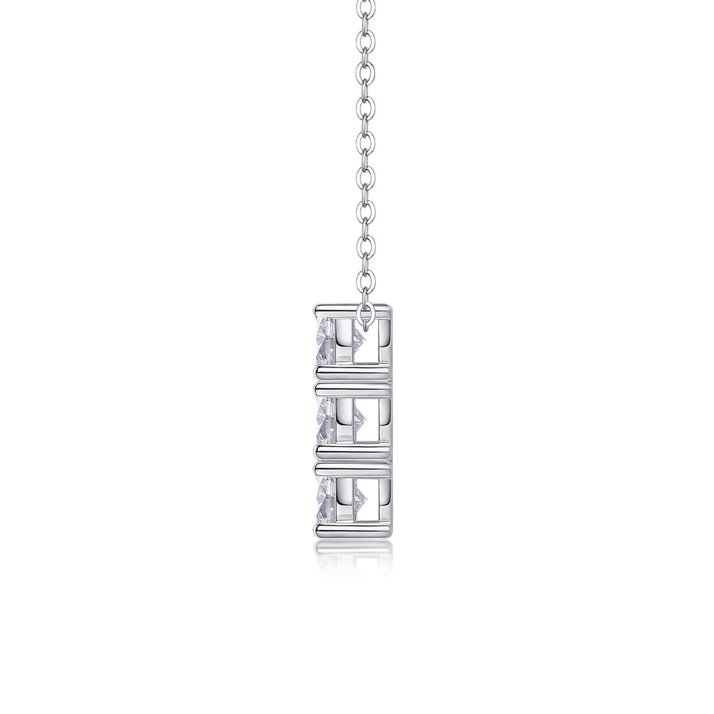 Grand Round -Luxurious Diamond Jewelry Piece