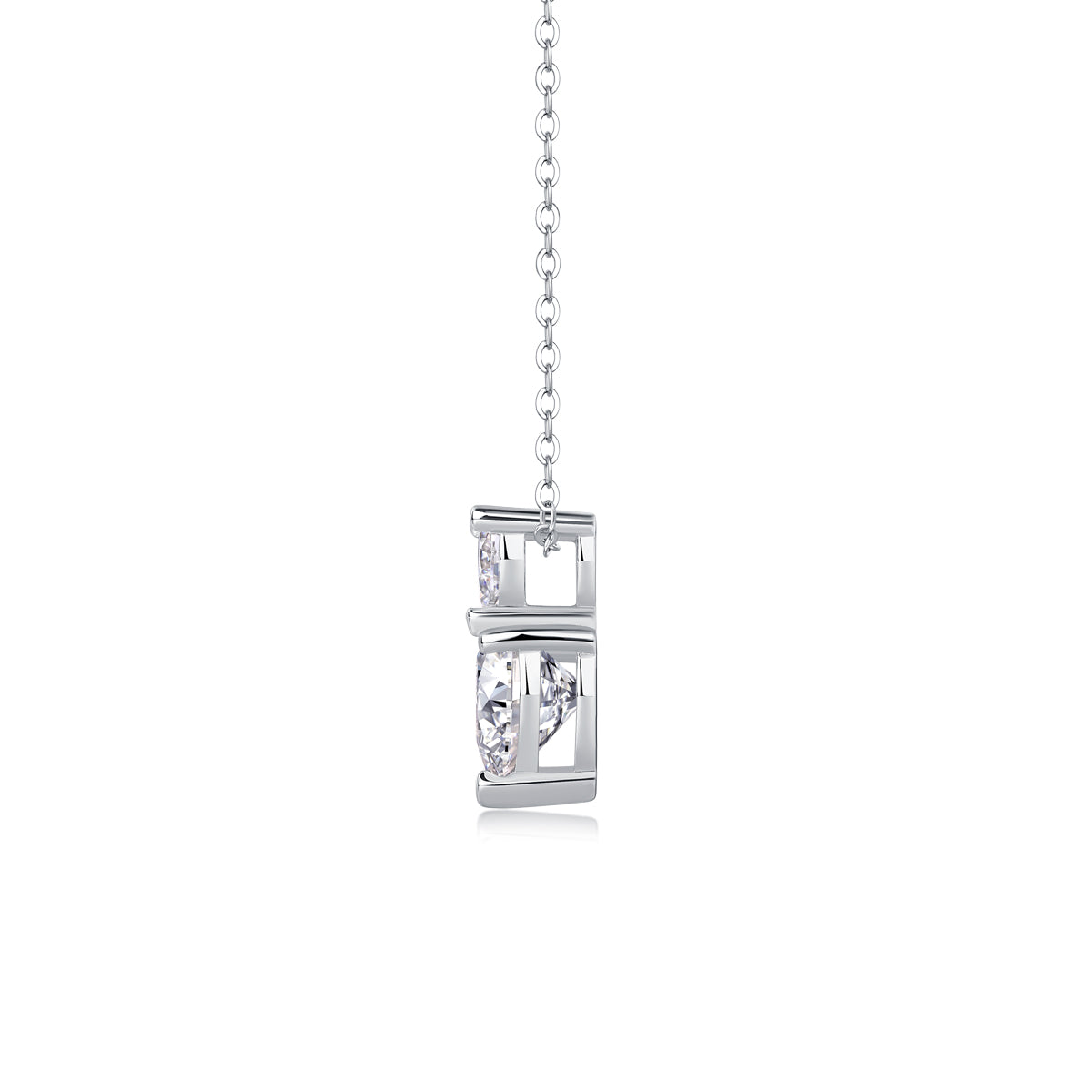 The Beloved Of The Heart - A Fashionable And Luxurious Diamond Jewelry Pendant Set