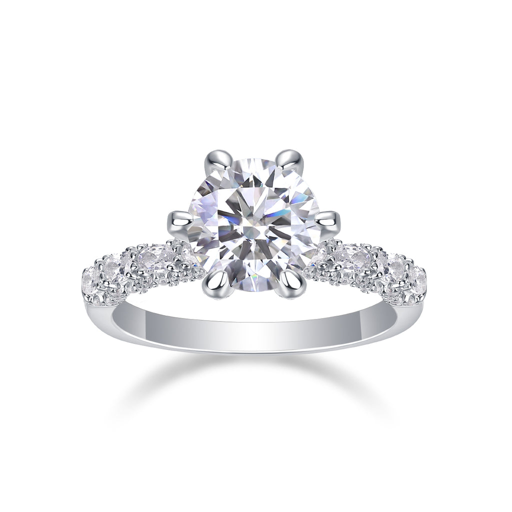 Lady Luck Diamond Ring
