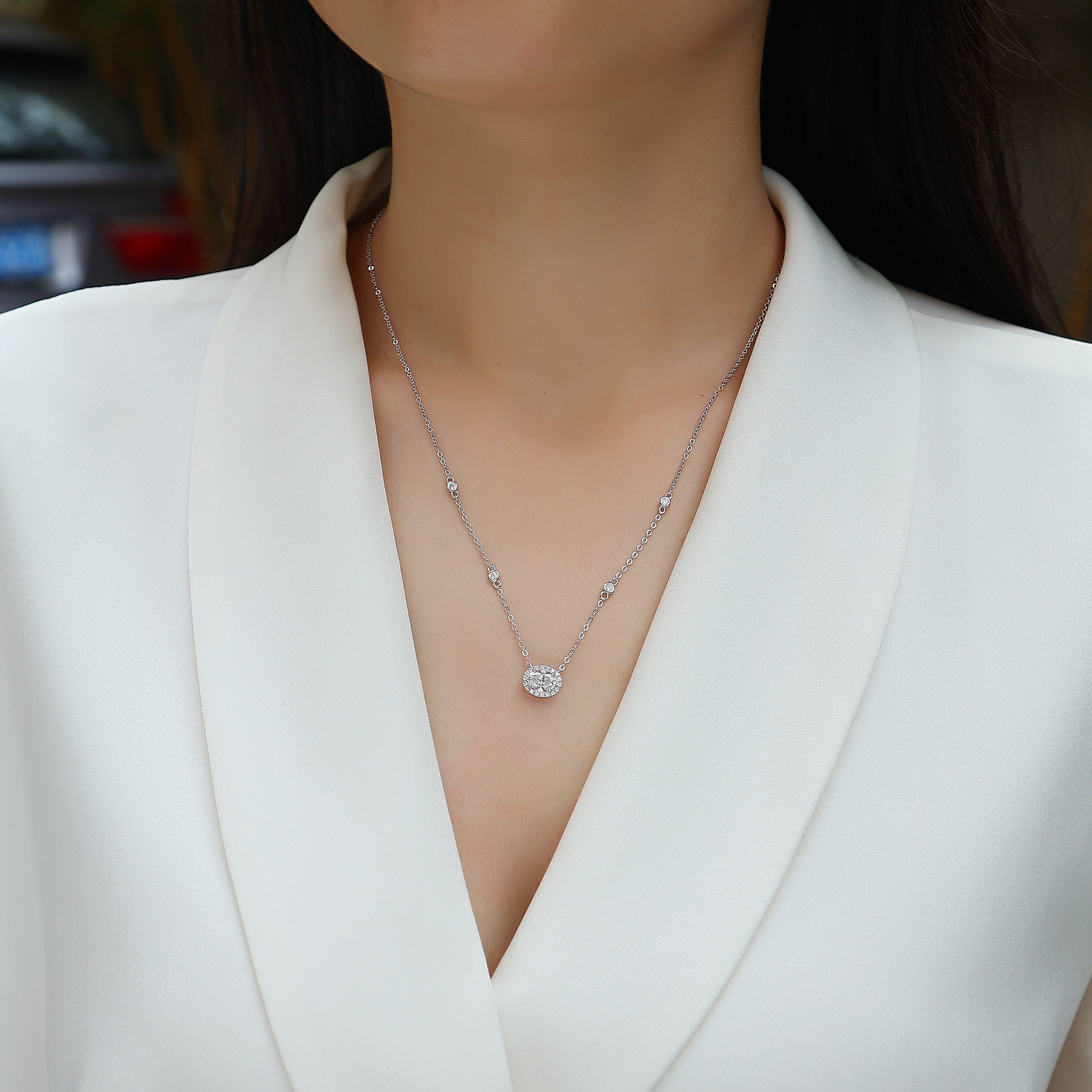 White Summer Night - A Fashionable And Luxurious Diamond Jewelry Pendant Set