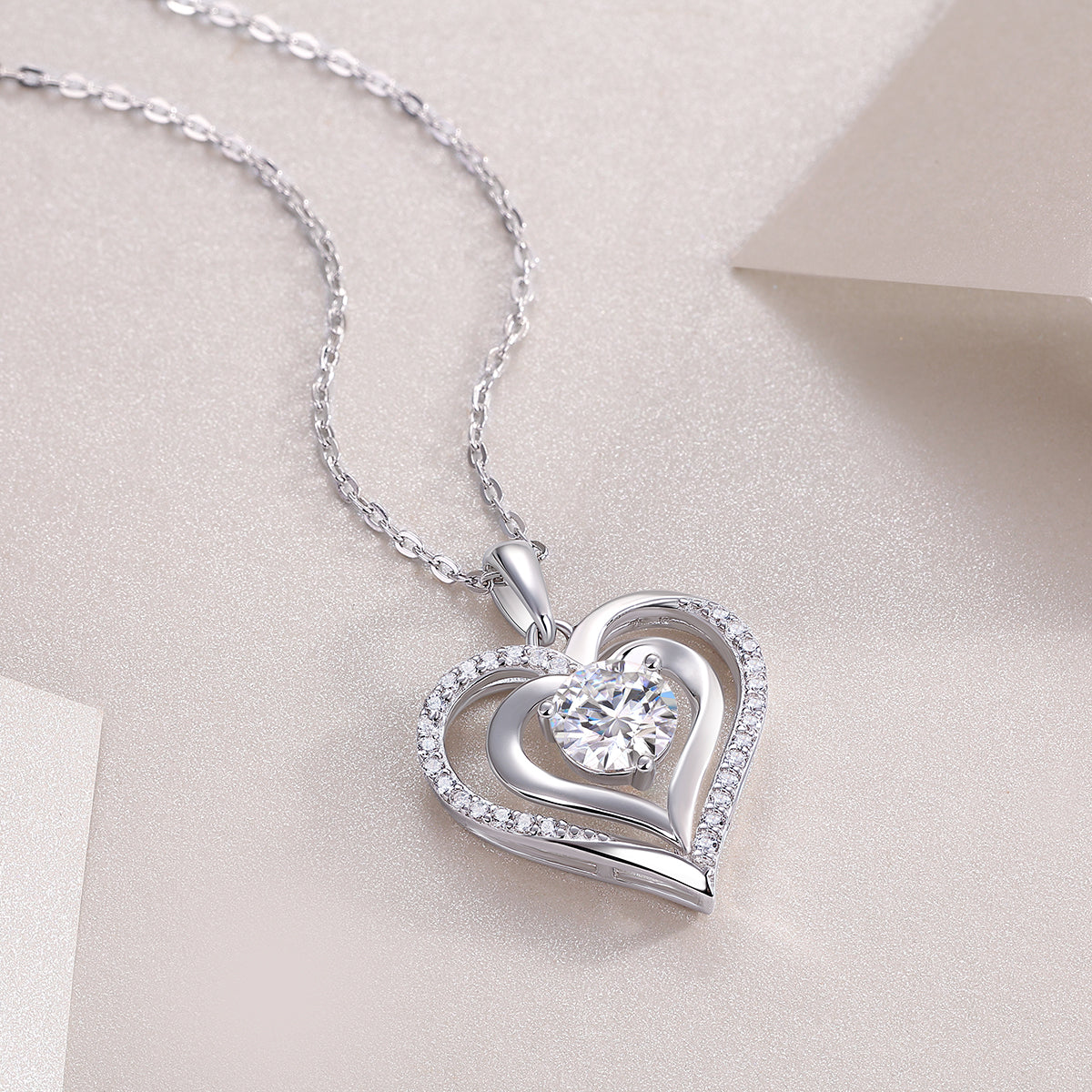 Heart To Heart Luxury Fashion Diamond Pendant Necklace