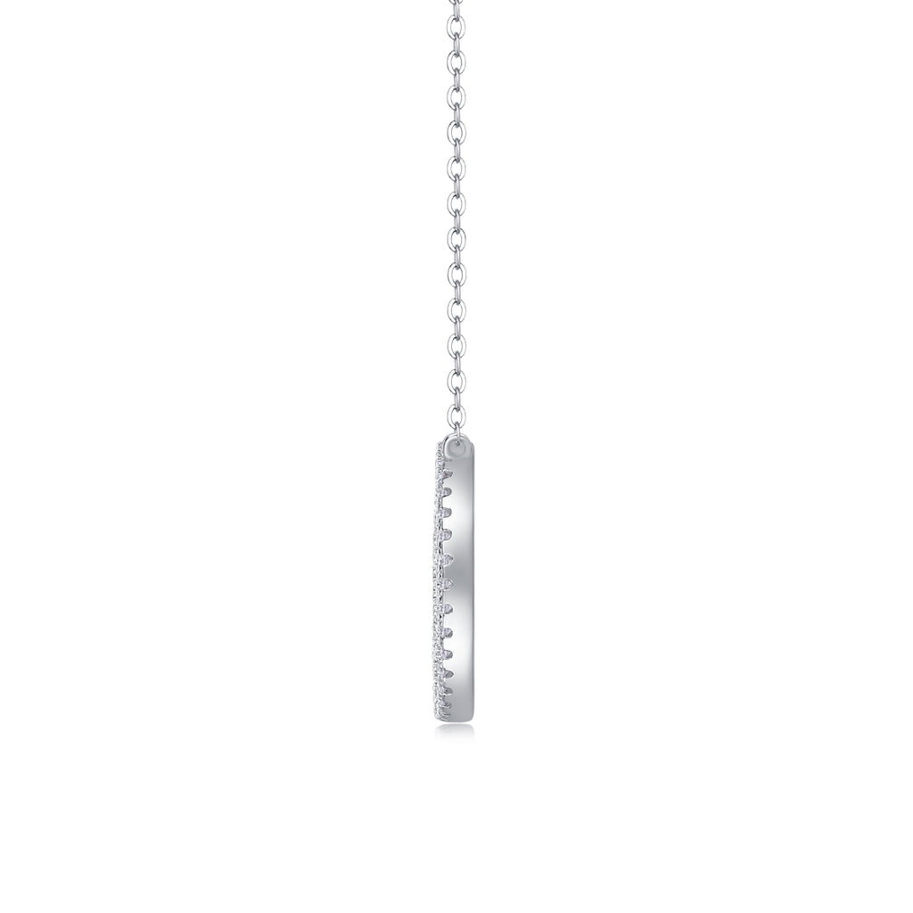 Reciprocating - A Fashionable And Luxurious Diamond Jewelry Pendant Set