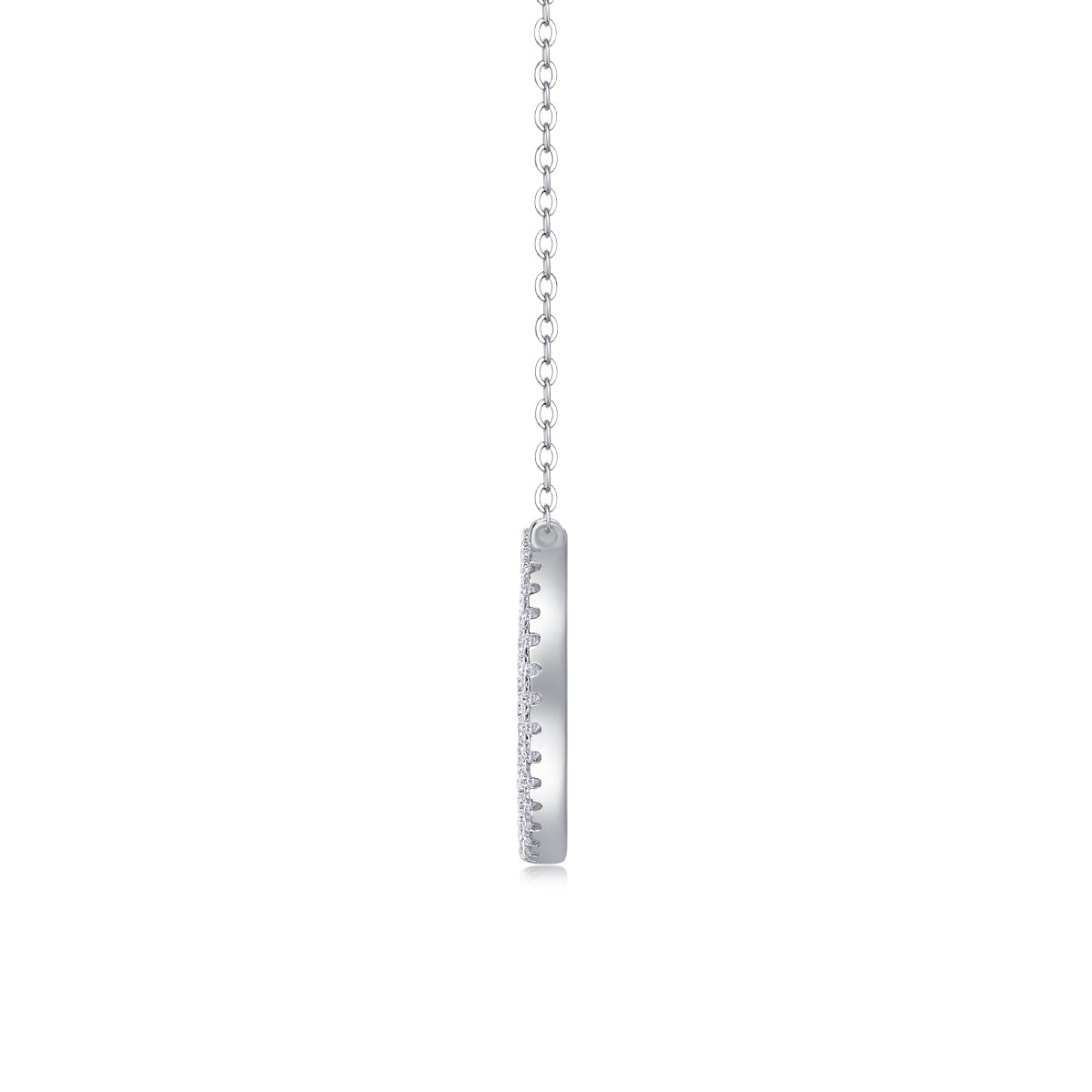 Reciprocating - A Fashionable And Luxurious Diamond Jewelry Pendant Set