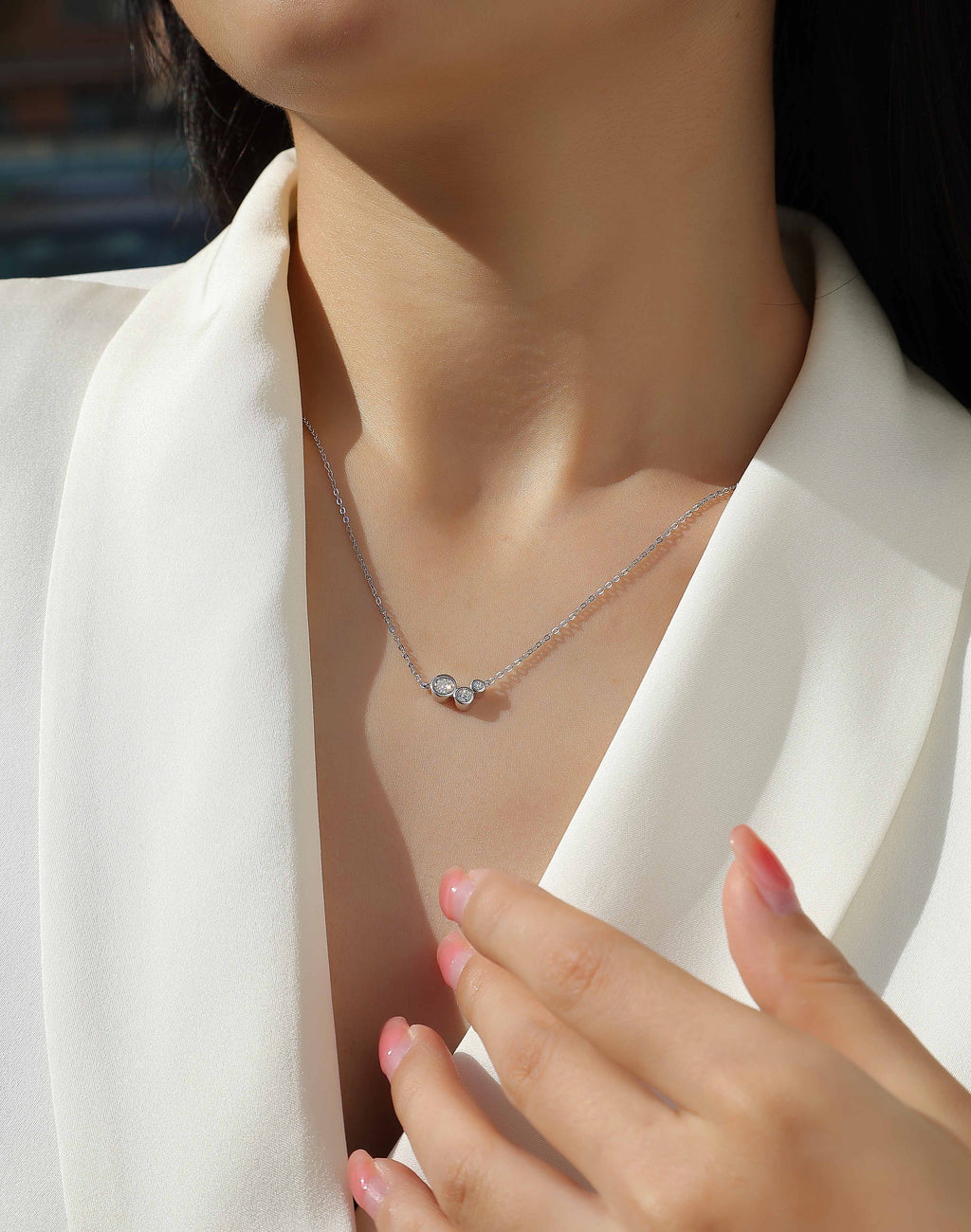 White Dew -  Luxurious Diamond Jewelry Pendant Set