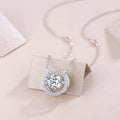 Mobius - A Fashionable And Luxurious Diamond Jewelry, With 1-carat Moissanite Pendant