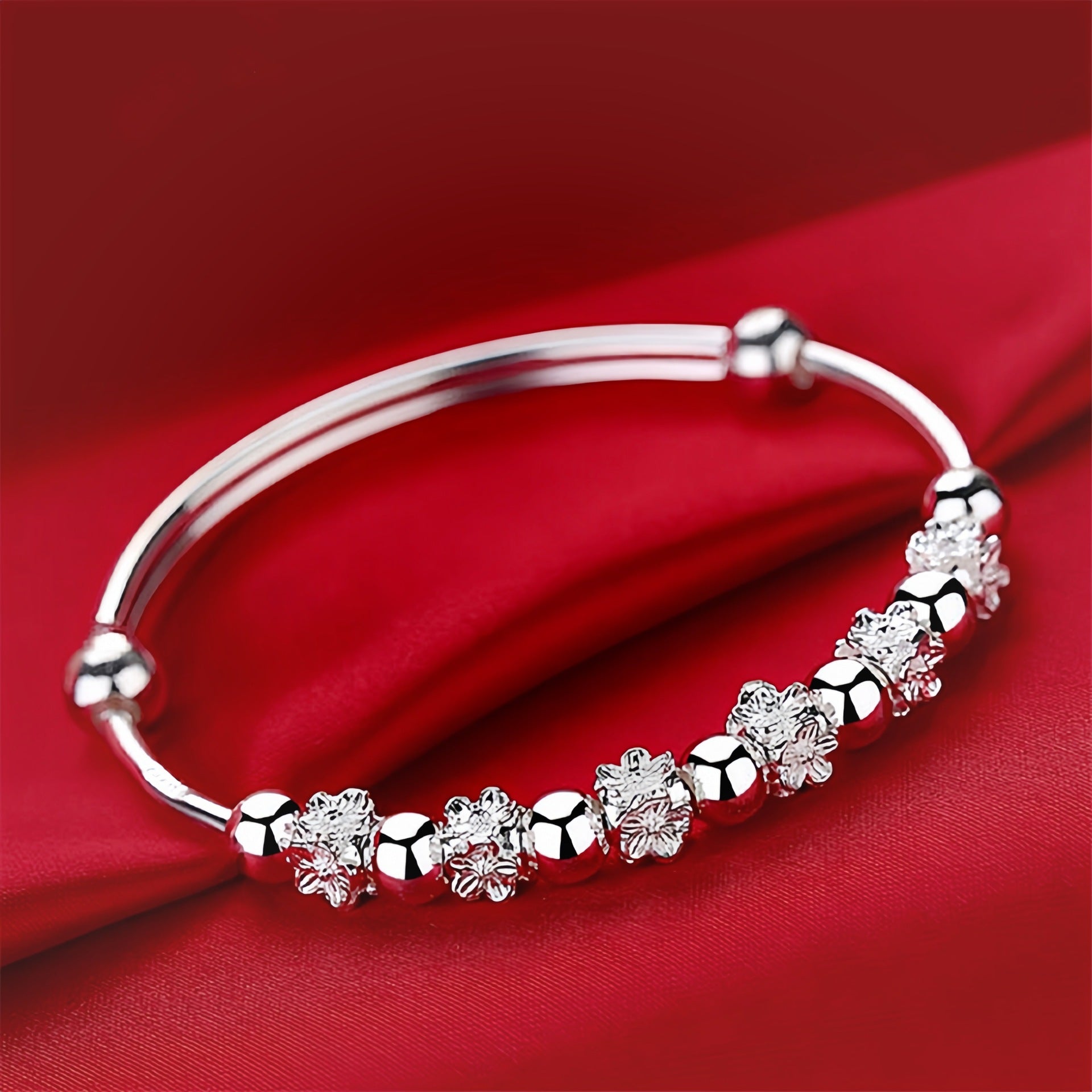 Push-Pull Plum Blossom Bracelet | Happiness Blooming | Silver & Yellow Gold