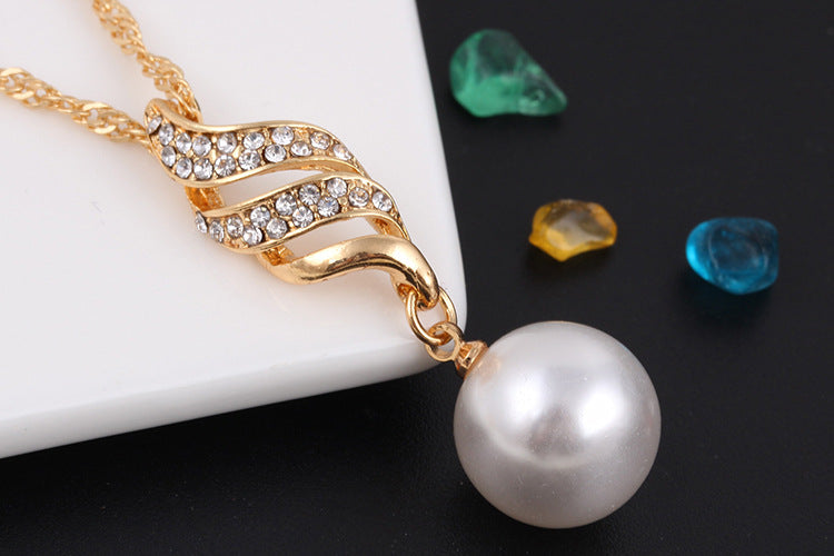 Mother-of-Pearl Stud & Necklace Set | Water Wave Chain | Gold & Silver