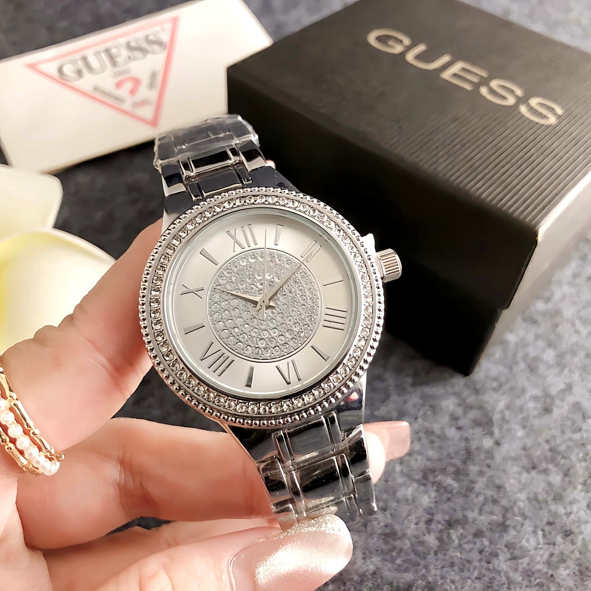 Women's Large-Dial Fashion Watch | Niche Art Piece | 5 Colors | Silver Gold Rose Gold
