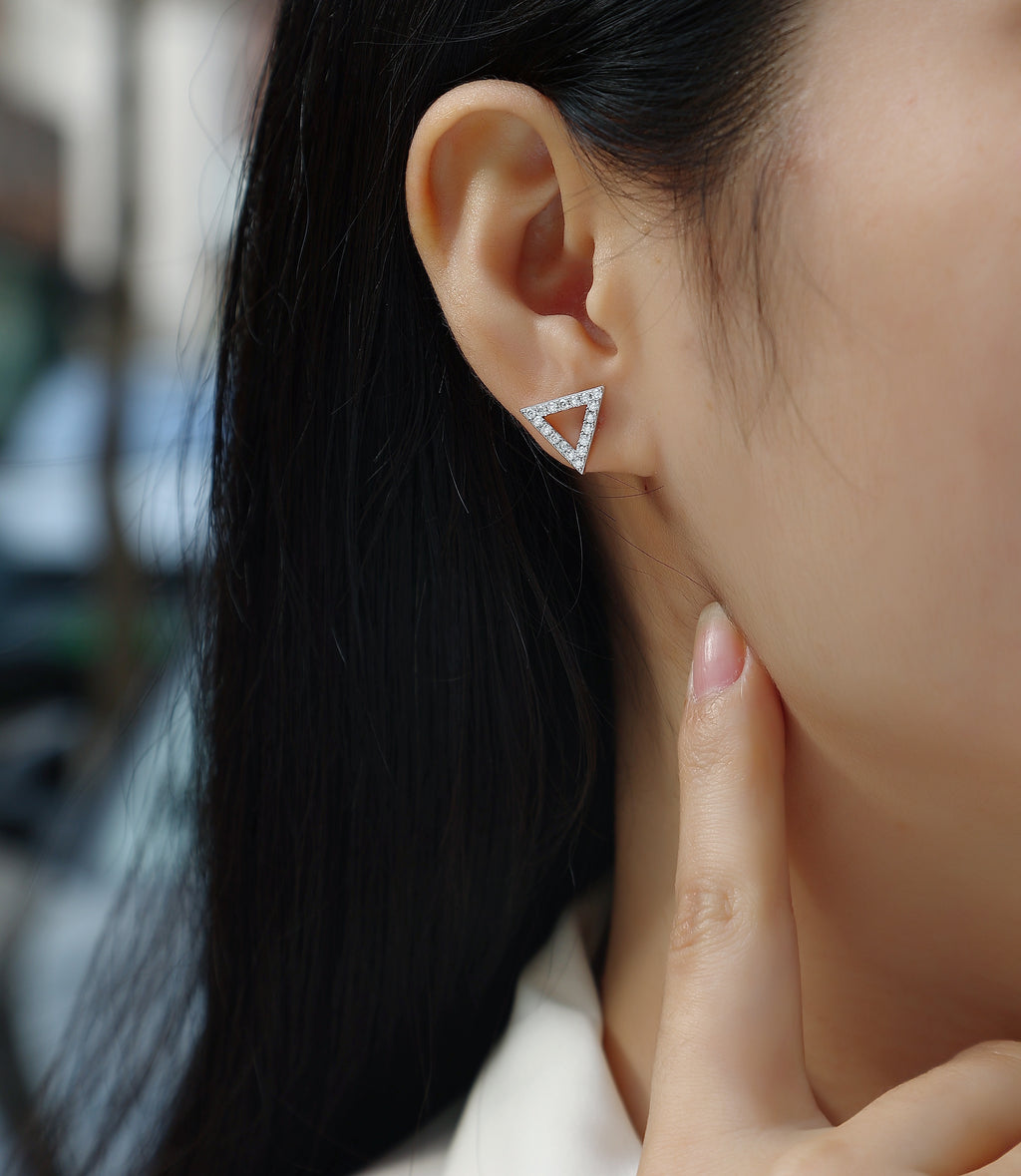 Unique - Platinum-Plated Moissanite Stud Earrings