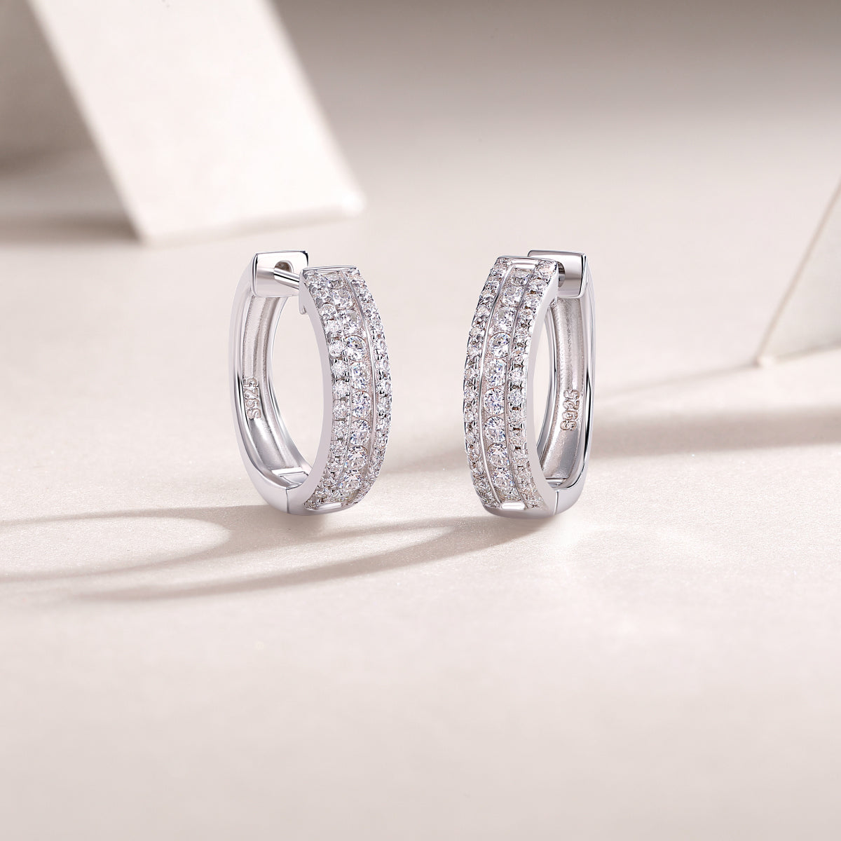 Splendid Night-Luxury Diamond Earrings Stud Set