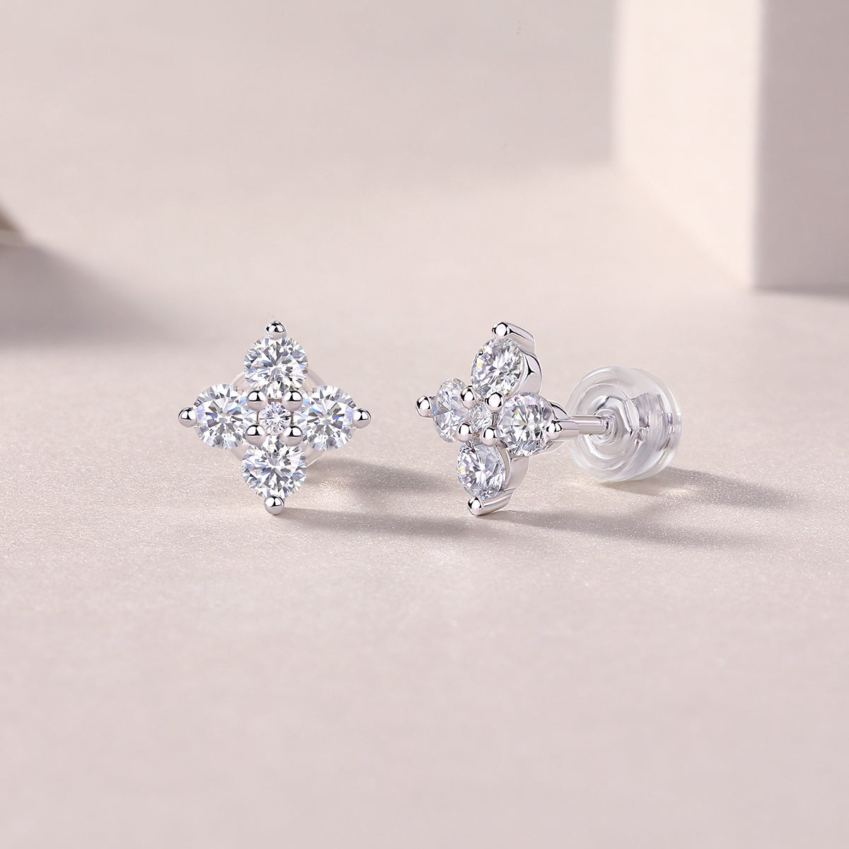 Sweetheart French - Fashionable And Luxurious Diamond Jewelry