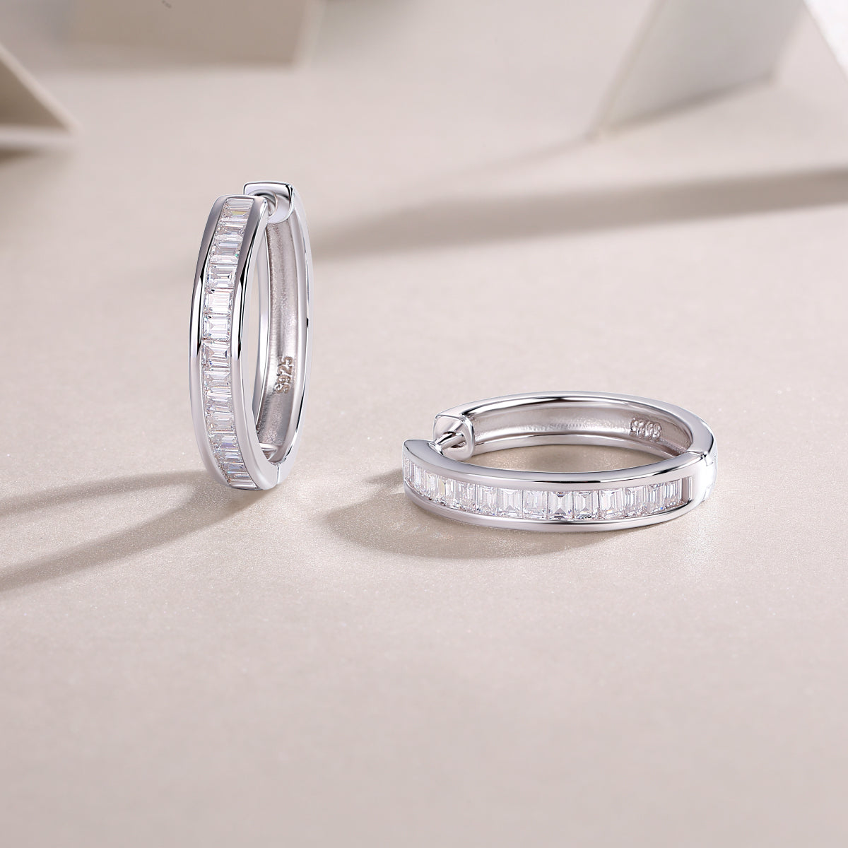 The Dawn Of Luxury Fashion Diamond Earrings