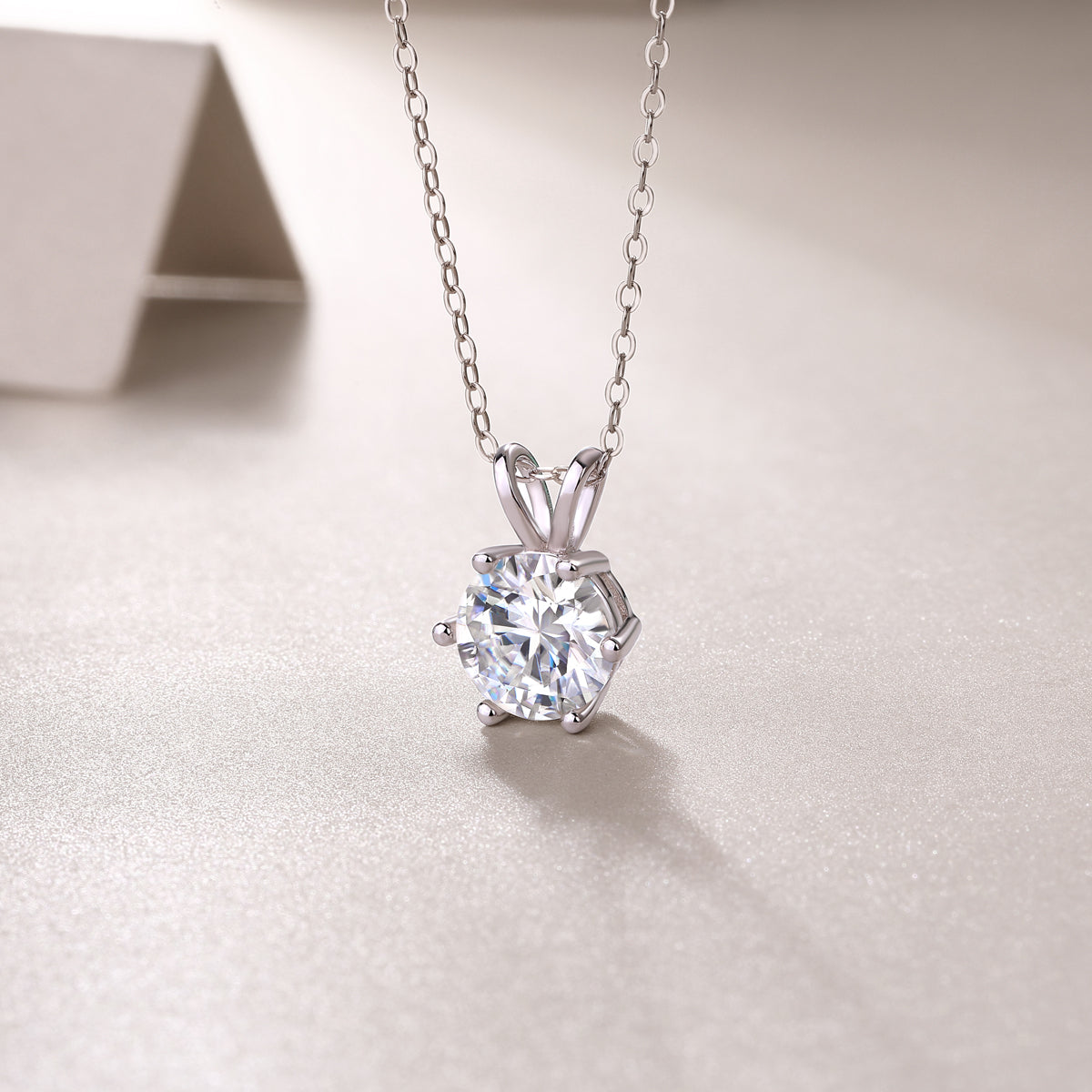 Romantic Mark - Luxurious Diamond Jewelry Pendant Set With 2-carat Moissanite