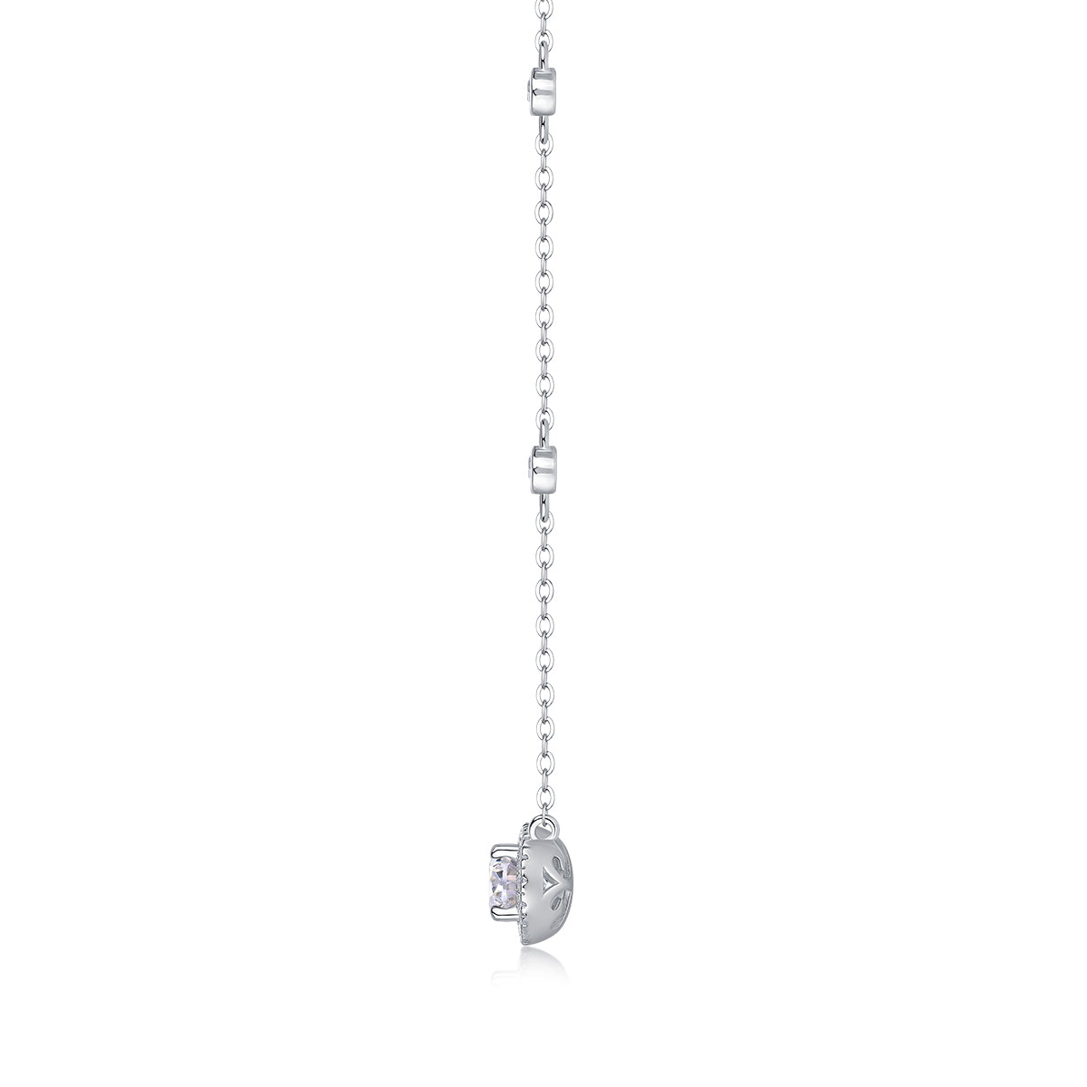 White Summer Night - A Fashionable And Luxurious Diamond Jewelry Pendant Set