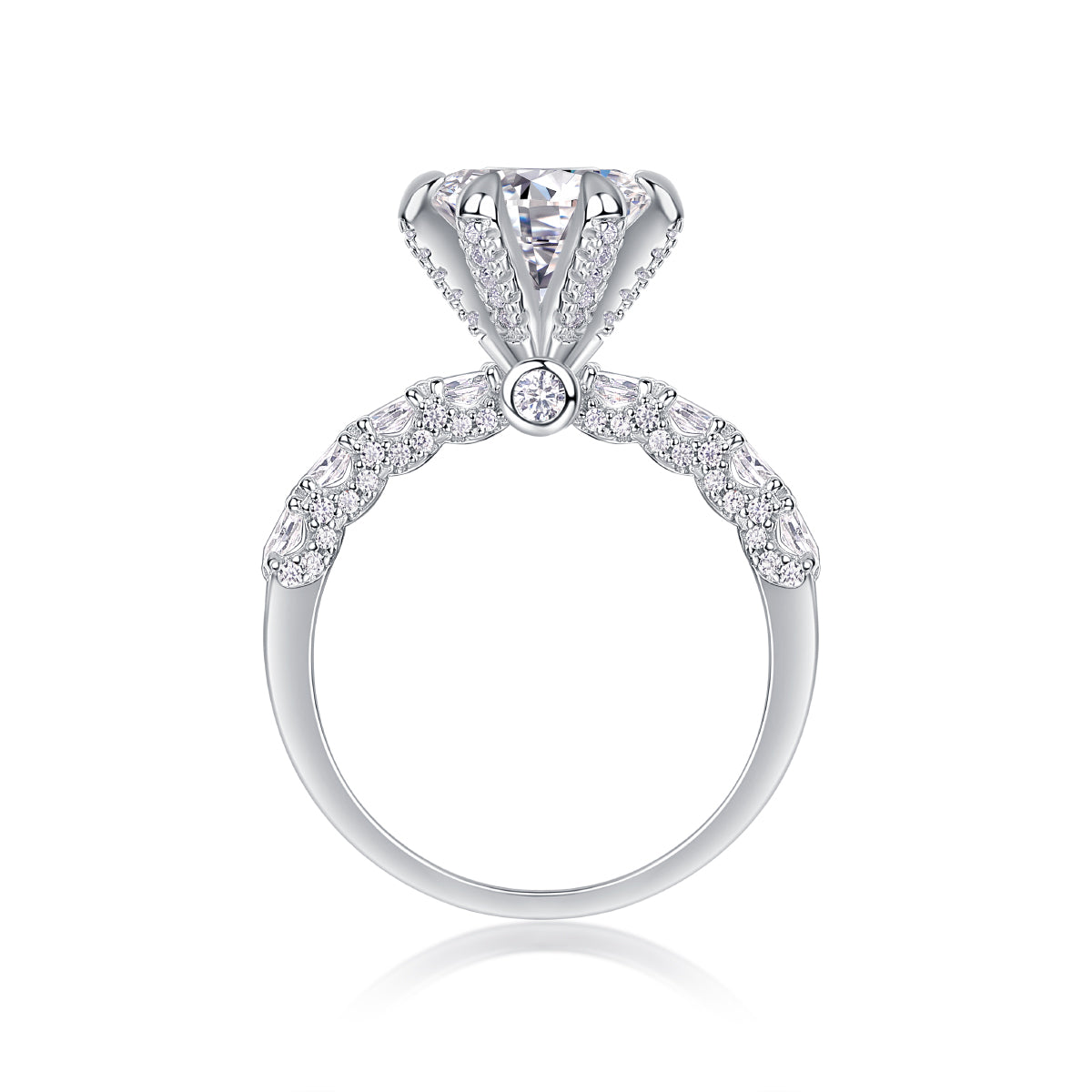 Lady Luck Diamond Ring