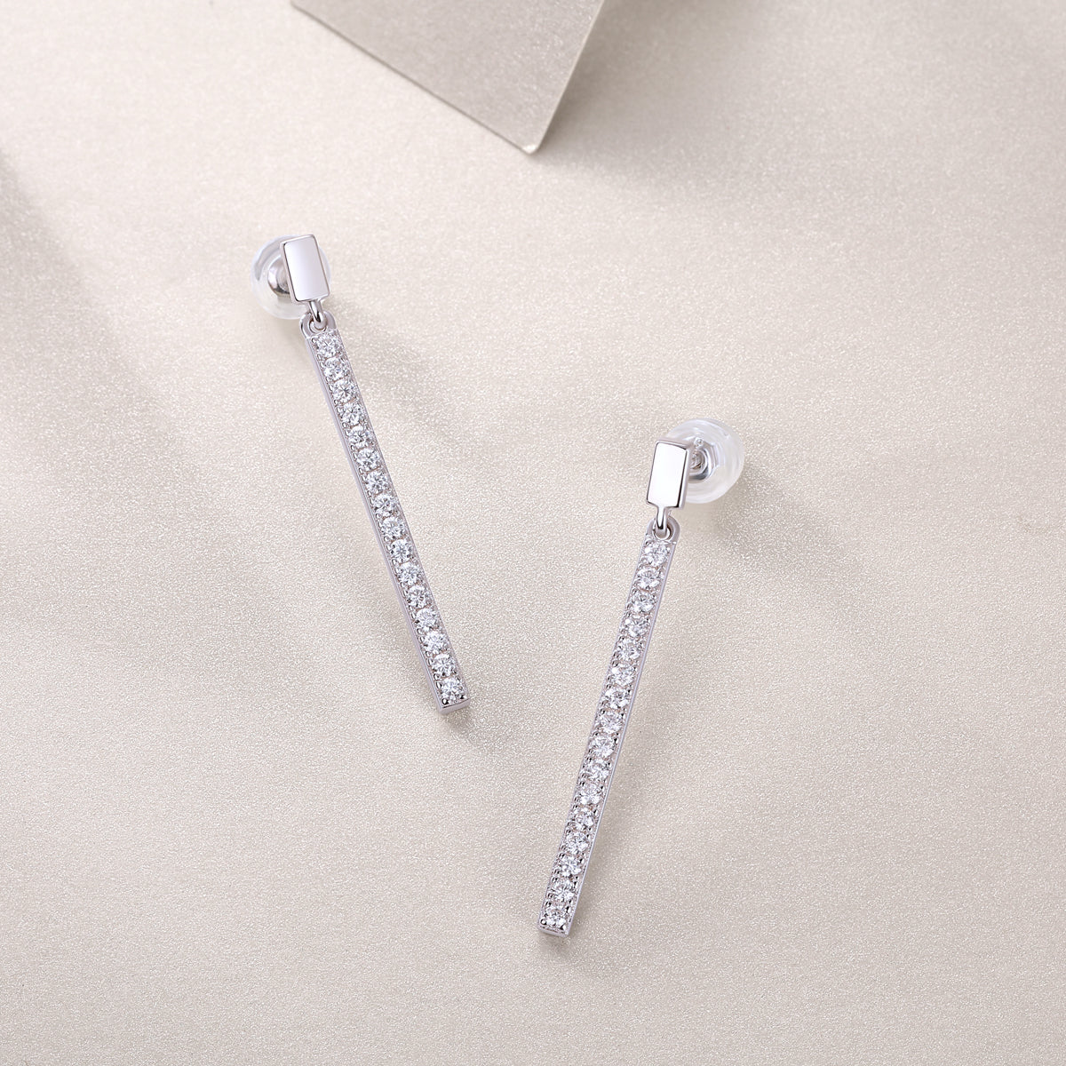 Jumping Diamond -Luxury Diamond Earrings Stud