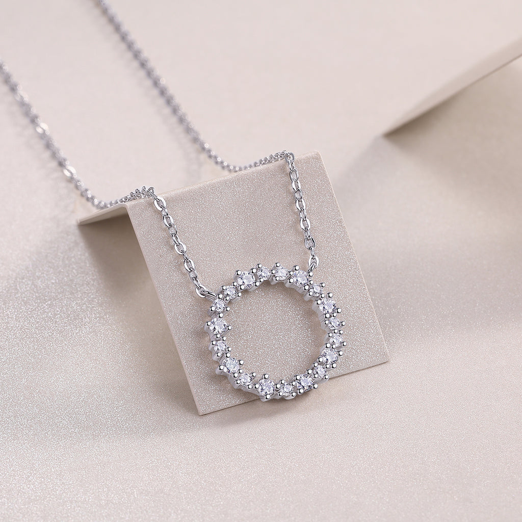 Emerald Water Ripples - Luxurious Diamond Jewelry Pendant Set