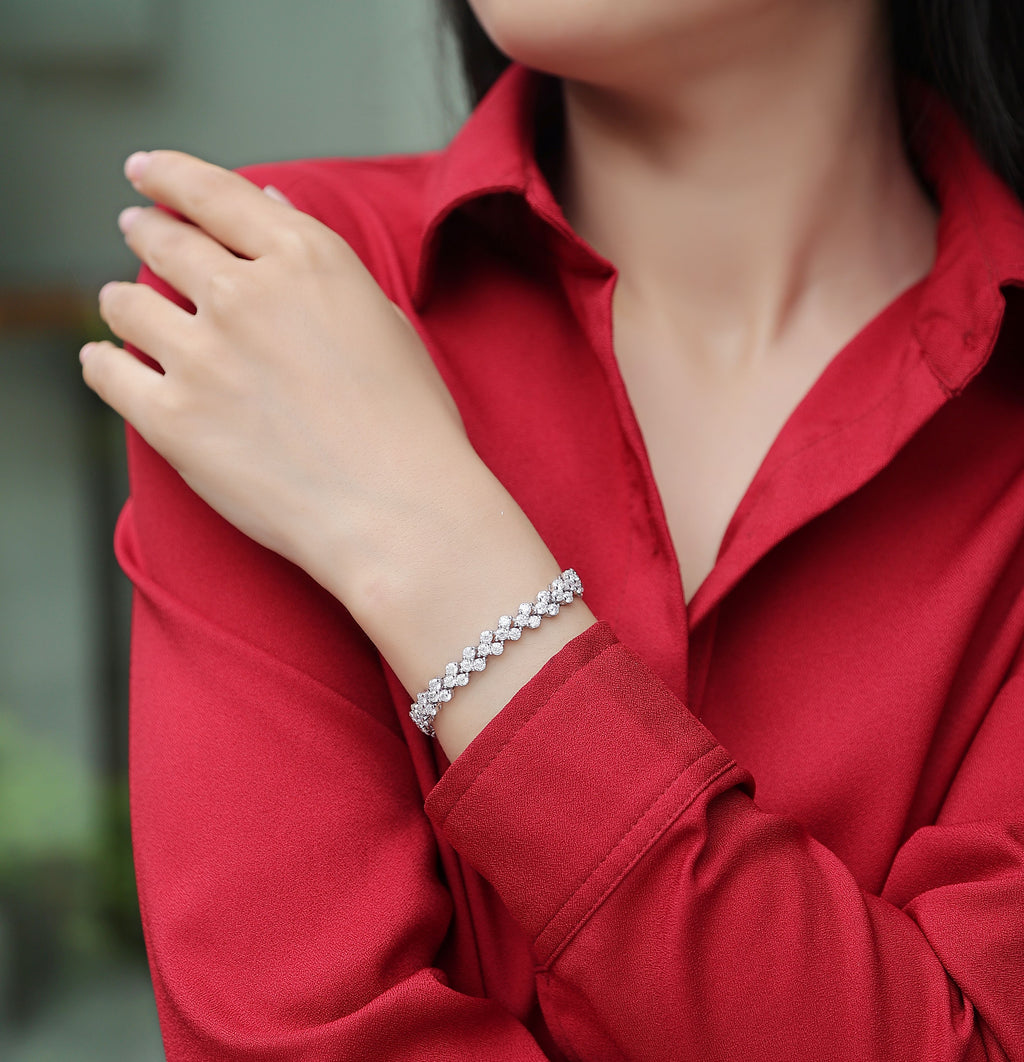 Kanong-Luxury Fashion Mossan Diamond Bracelet