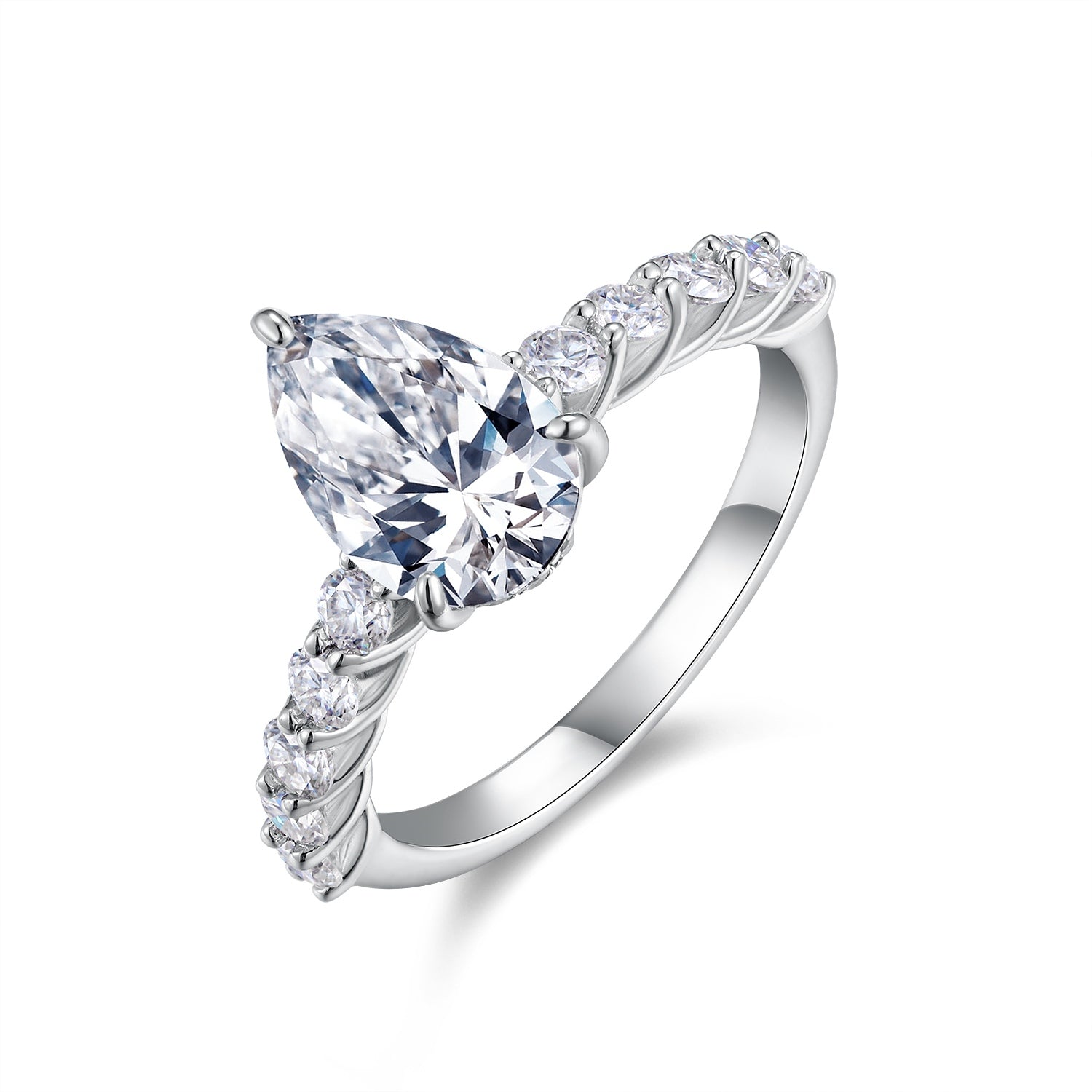 Moonlight Water Drop - A Fashionable Diamond Jewelry