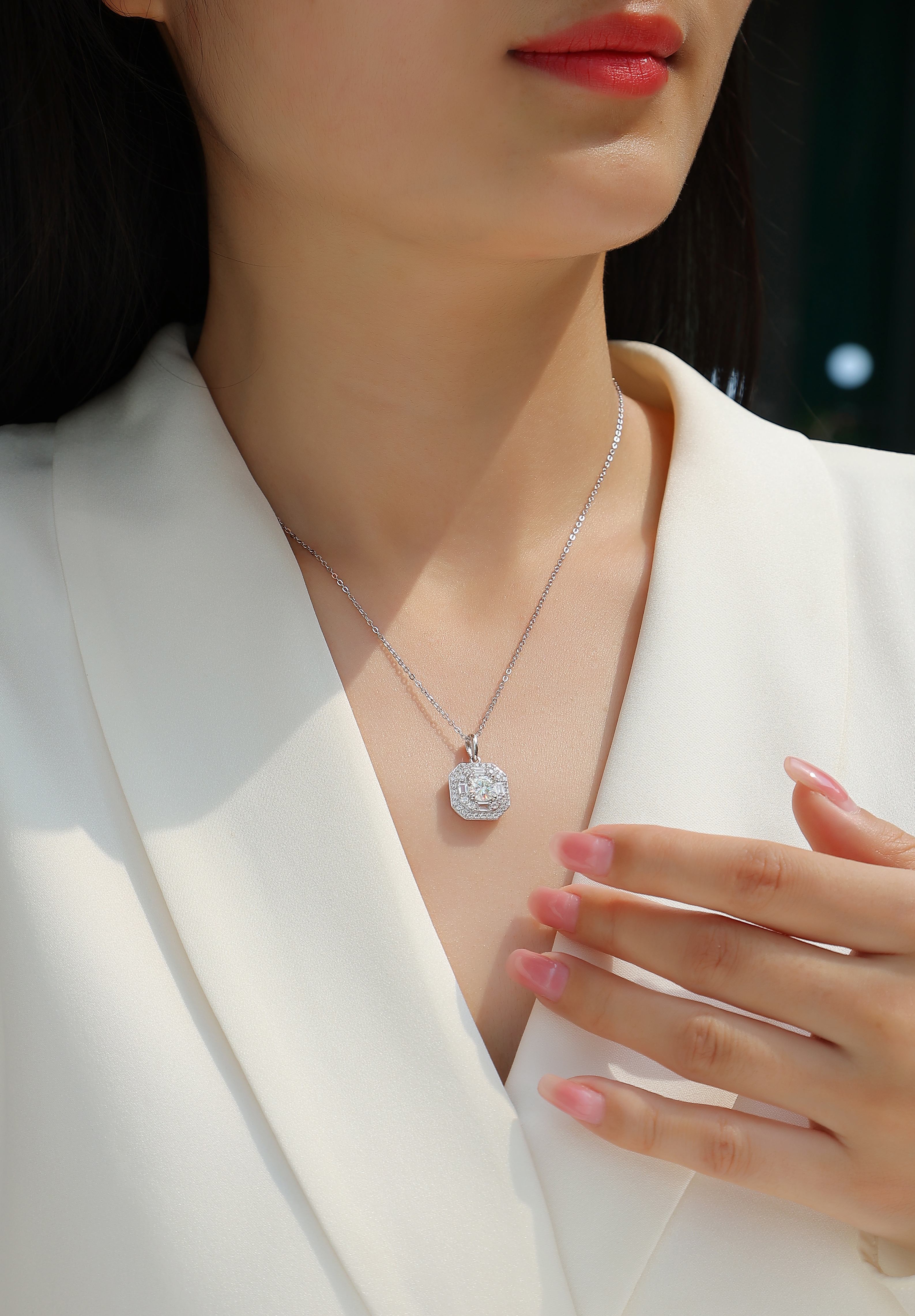 Square Bag -Luxurious Diamond Jewelry