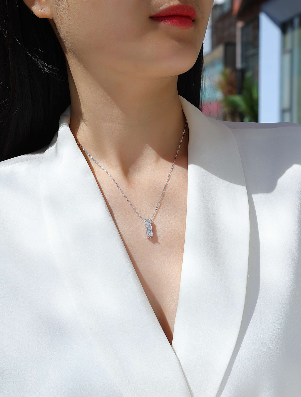 Round - A Fashionable And Luxurious Diamond Jewelry Pendant With 0.5-carat Moissan Diamonds